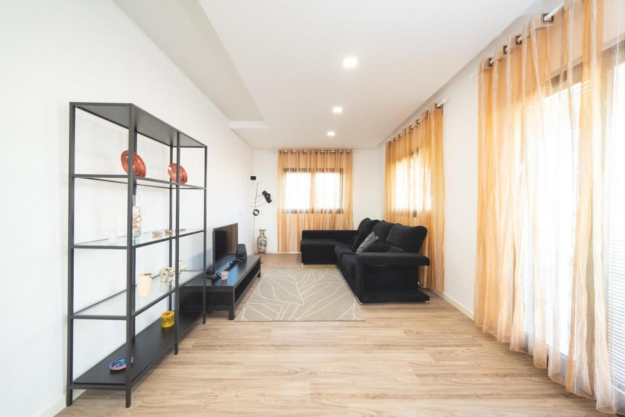 Viana Fishers House - Pool & Beach ! Виана до Кастело Екстериор снимка