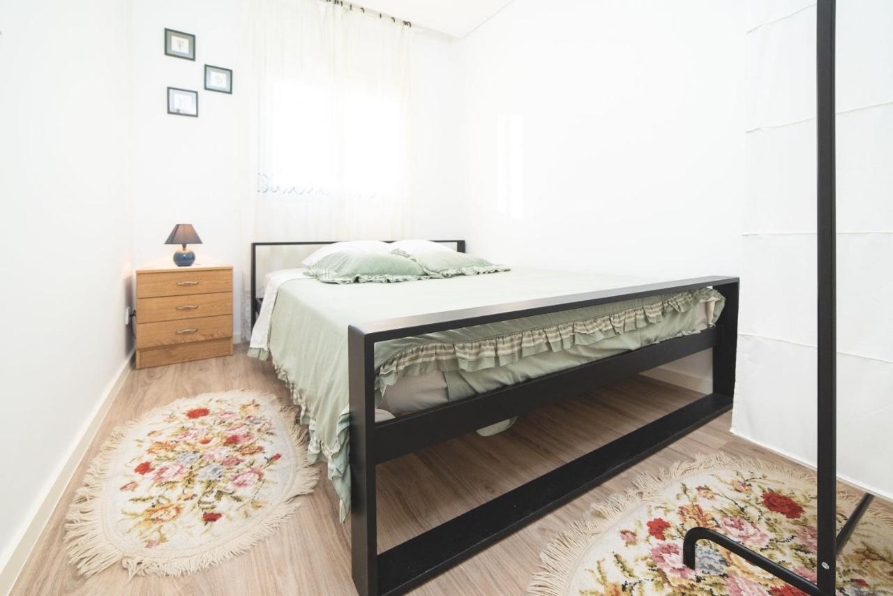 Viana Fishers House - Pool & Beach ! Виана до Кастело Екстериор снимка