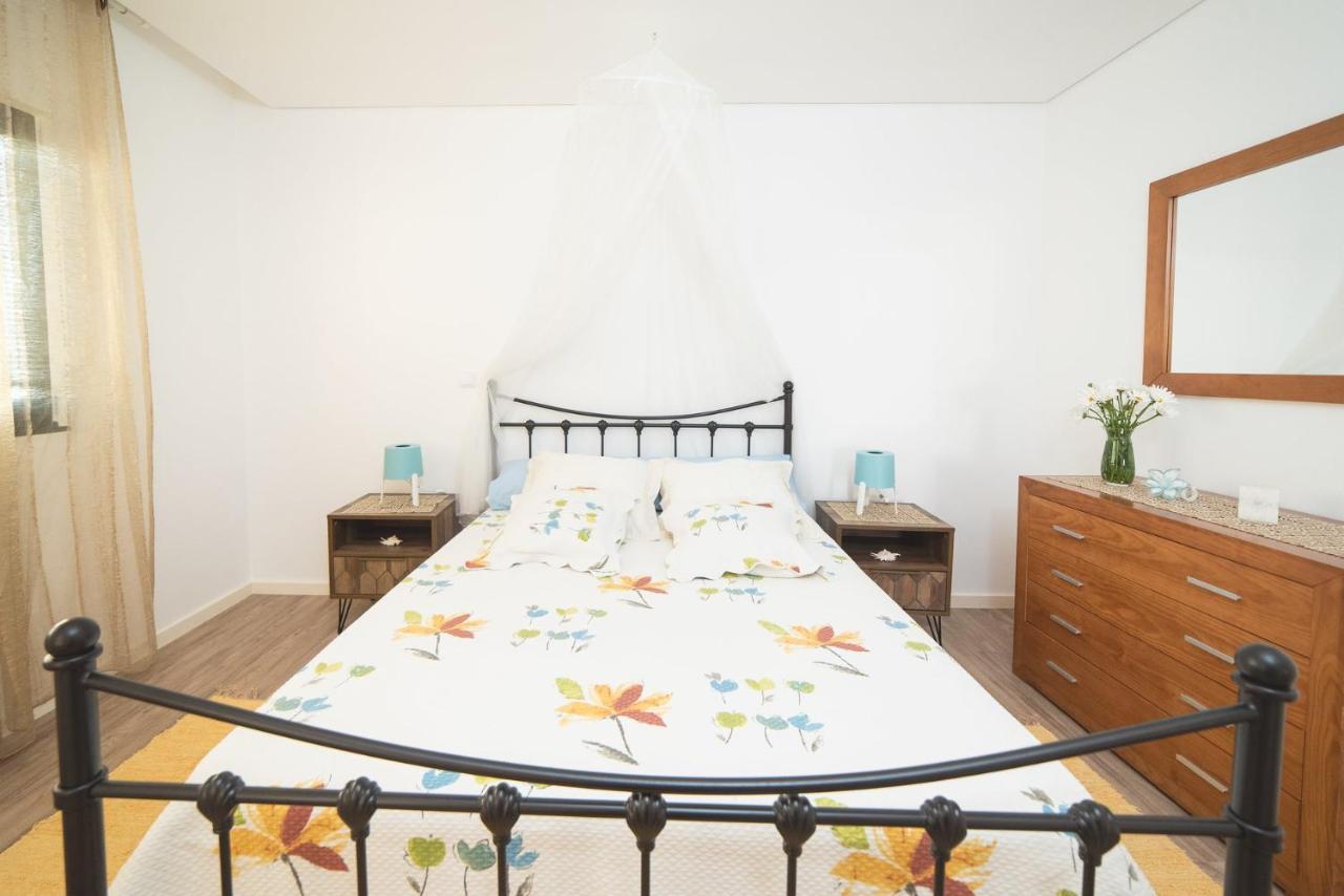 Viana Fishers House - Pool & Beach ! Виана до Кастело Екстериор снимка