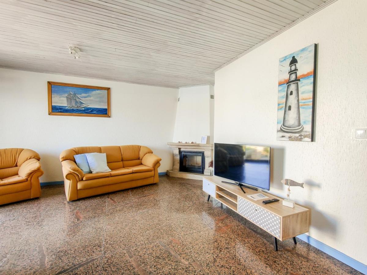 Viana Fishers House - Pool & Beach ! Виана до Кастело Екстериор снимка