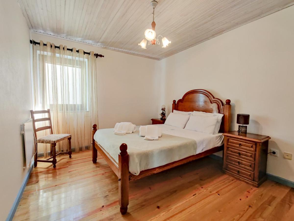 Viana Fishers House - Pool & Beach ! Виана до Кастело Екстериор снимка
